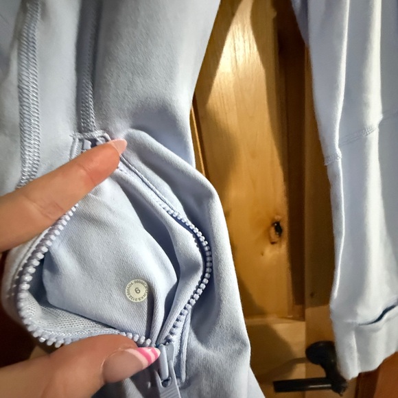 Lululemon define Jacket - Picture 3 of 3